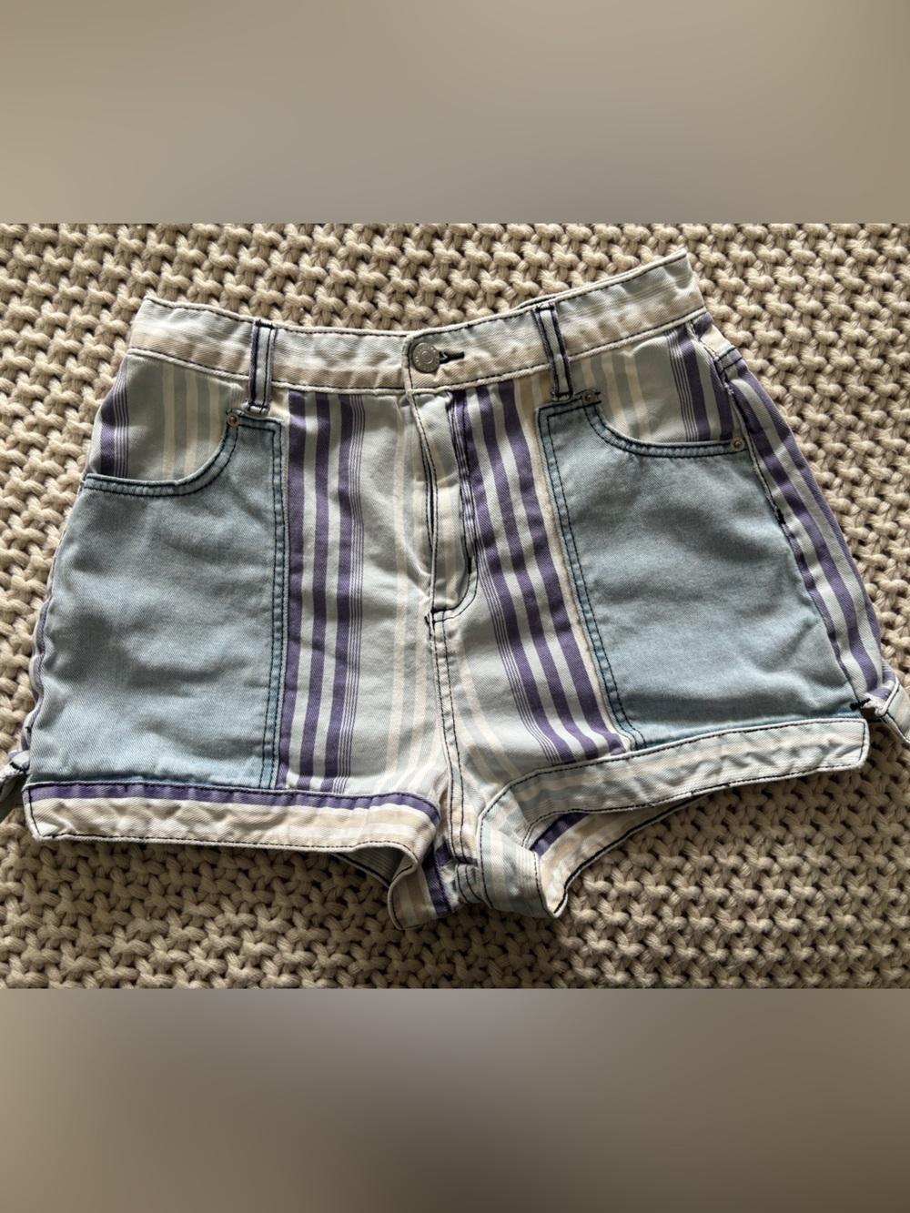 Striped Panel High-Waist Women's Shorts in Light Blue